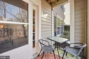 18801 Sparkling Water Dr, Gaithersburg, MD 20879 - Photo 33