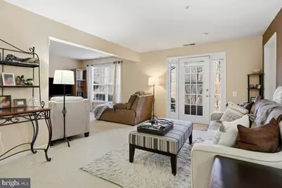 18801 Sparkling Water Drive #8/T-2, Gaithersburg, MD 20879 - Photo 17