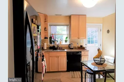 5208 Acacia Avenue, Bethesda, MD 20814 - Photo 3