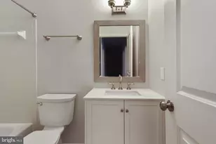 11418 Encore Dr, Silver Spring, MD 20901 - Photo 15