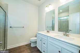 9530 Nature Trl, Montgomery Village, MD 20879 - Photo 15