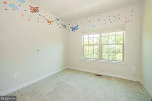 9530 Nature Trl, Montgomery Village, MD 20879 - Photo 17