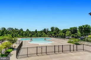 121 Copley Cir, Gaithersburg, MD 20878 - Photo 39