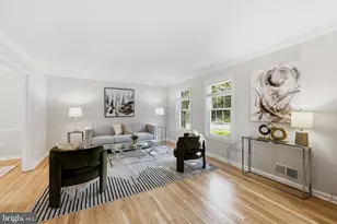 10804 Deborah Dr, Potomac, MD 20854 - Photo 5