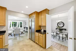 10804 Deborah Dr, Potomac, MD 20854 - Photo 9