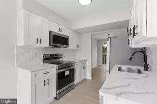 9110 Bobwhite Cir, Gaithersburg, MD 20879 - Photo 19