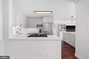 4515 Willard Ave, Chevy Chase, MD 20815 - Photo 15