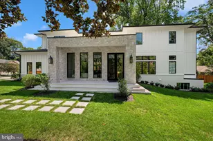 6116 Eastview St, Bethesda, MD 20817 - Photo 3