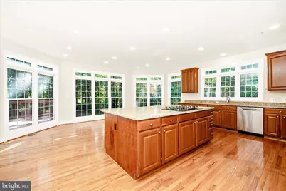 7011 Cypress Hill Drive, Gaithersburg, MD 20879 - Photo 9