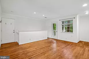 10707 Hampton Mill Terrace, Rockville, MD 20852 - Photo 3