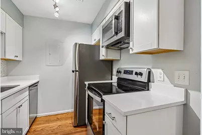 10707 Hampton Mill Terrace #407, Rockville, MD 20852 - Photo 9