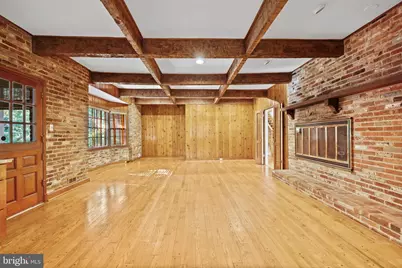 10810 Burbank, Potomac, MD 20854 - Photo 19