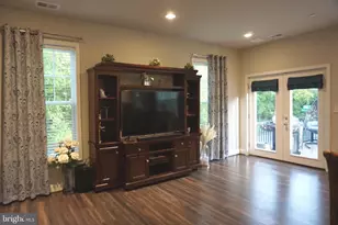 208 Bryan Ave, Gaithersburg, MD 20877 - Photo 11