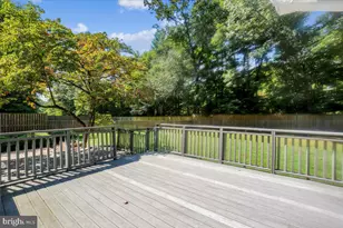 1038 Carnation Dr, Rockville, MD 20850 - Photo 31