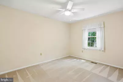1038 Carnation Drive, Rockville, MD 20850 - Photo 17