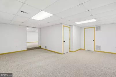 1038 Carnation Drive, Rockville, MD 20850 - Photo 27