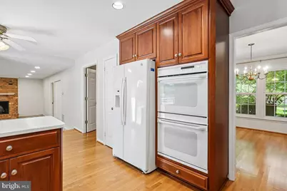 1038 Carnation Drive, Rockville, MD 20850 - Photo 9
