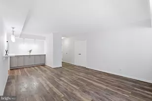 4601 N Park Ave, Chevy Chase, MD 20815 - Photo 15