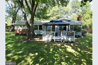 19708 Meredith Drive, Rockville, MD 20855 - Photo 39