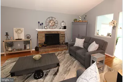 19708 Meredith Drive, Rockville, MD 20855 - Photo 15