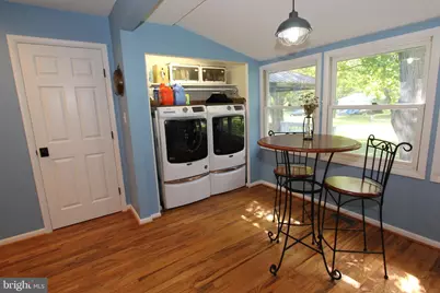 19708 Meredith Drive, Rockville, MD 20855 - Photo 37