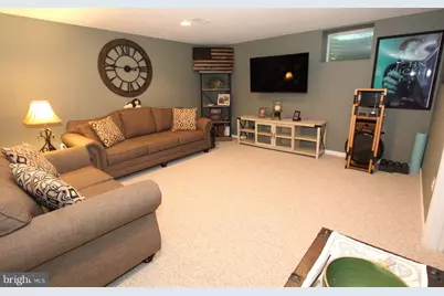 19708 Meredith Drive, Rockville, MD 20855 - Photo 29