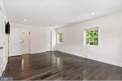 9616 W Bexhill Drive, Kensington, MD 20895 - Photo 15