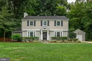 9616 W Bexhill Dr, Kensington, MD 20895 - Photo 1