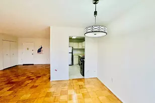 1111 University Blvd W, Silver Spring, MD 20902 - Photo 13