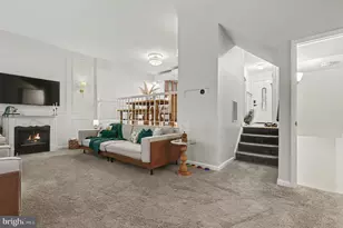 24 Goodport Ln, Gaithersburg, MD 20878 - Photo 11