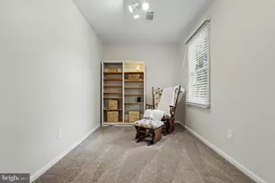 24 Goodport Ln, Gaithersburg, MD 20878 - Photo 17