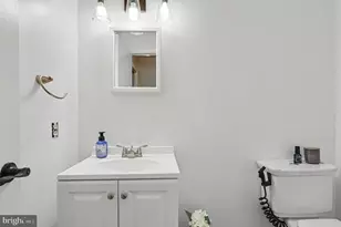 24 Goodport Ln, Gaithersburg, MD 20878 - Photo 27
