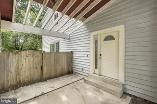 19345 Hempstone Ave, Poolesville, MD 20837 - Photo 13