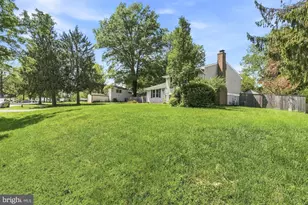 19110 Dowden Cir, Poolesville, MD 20837 - Photo 5