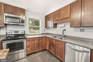 19110 Dowden Cir, Poolesville, MD 20837 - Photo 27