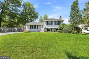 19110 Dowden Cir, Poolesville, MD 20837 - Photo 3