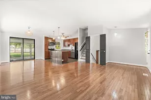 19110 Dowden Cir, Poolesville, MD 20837 - Photo 19