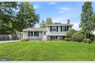 19110 Dowden Circle, Poolesville, MD 20837 - Photo 1