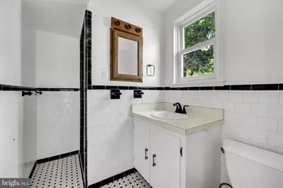 710 Silver Spring Avenue, Silver Spring, MD 20910 - Photo 15