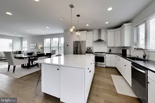 5130 Longstone Way, Rockville, MD 20852 - Photo 9