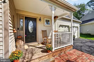 9401 Primrose View Ct, Gaithersburg, MD 20882 - Photo 3