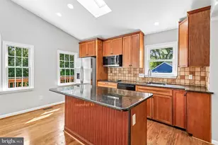 12408 Triple Crown, Gaithersburg, MD 20878 - Photo 21
