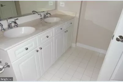 11700 Old Georgetown Road #207, North Bethesda, MD 20852 - Photo 9