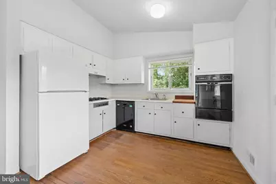 11302 Kenton Place, Silver Spring, MD 20902 - Photo 37