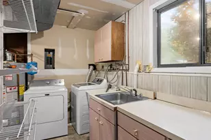 11200 Angus Pl, Potomac, MD 20854 - Photo 23