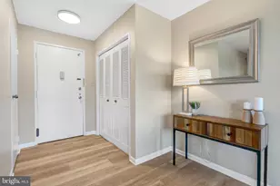 10500 Rockville Pike, North Bethesda, MD 20852 - Photo 3