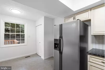 12539 Coral Grove Place, Germantown, MD 20874 - Photo 11