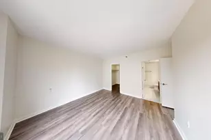 22 Courthouse Sq, Rockville, MD 20850 - Photo 7