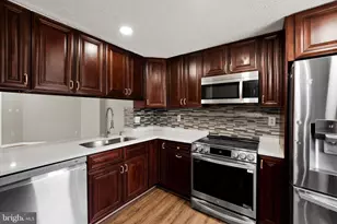 19358 Elderberry Terrace, Germantown, MD 20876 - Photo 5