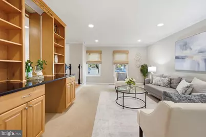 7922 Jensen Place, Bethesda, MD 20817 - Photo 9